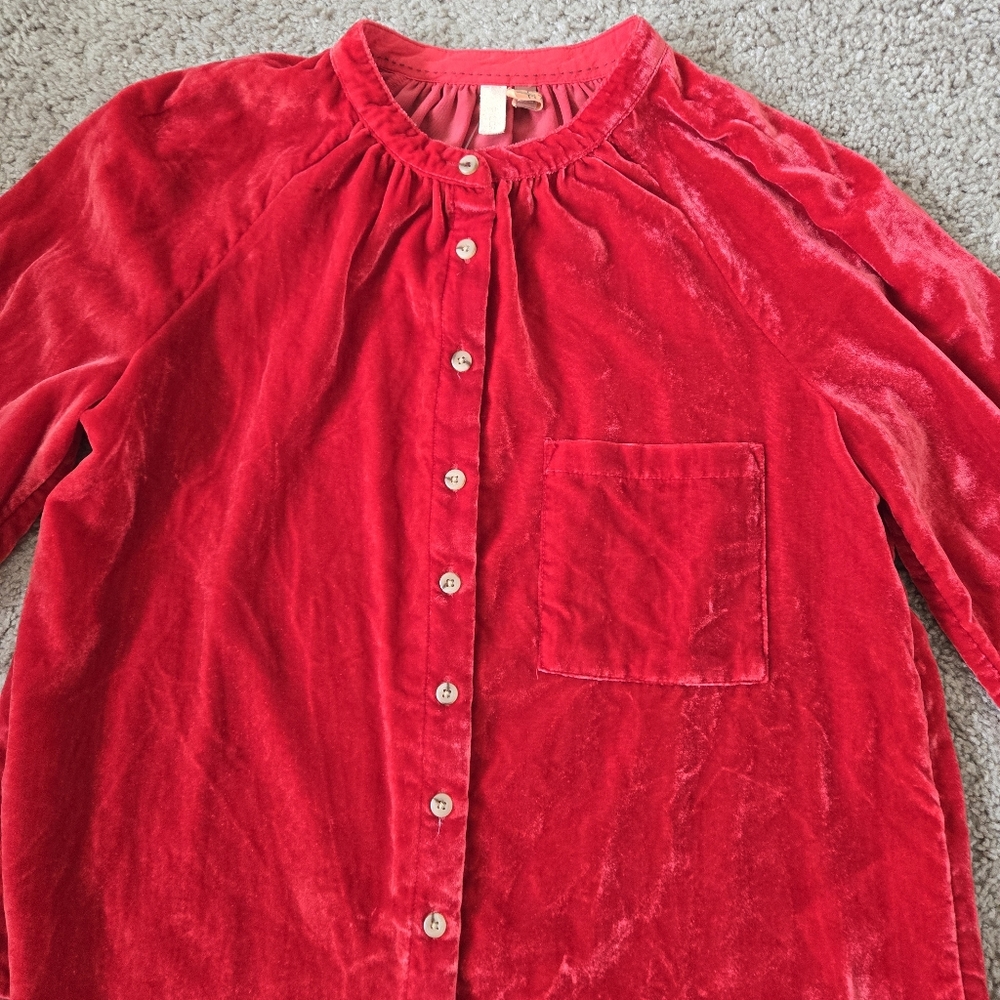 Anthropologie Pilcro Puff-Sleeved Velvet Buttondown Red‎ / Rouge  Size Medium MP - Picture 11 of 16